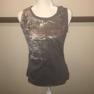 Tahari sleeveless top with gold & silver design